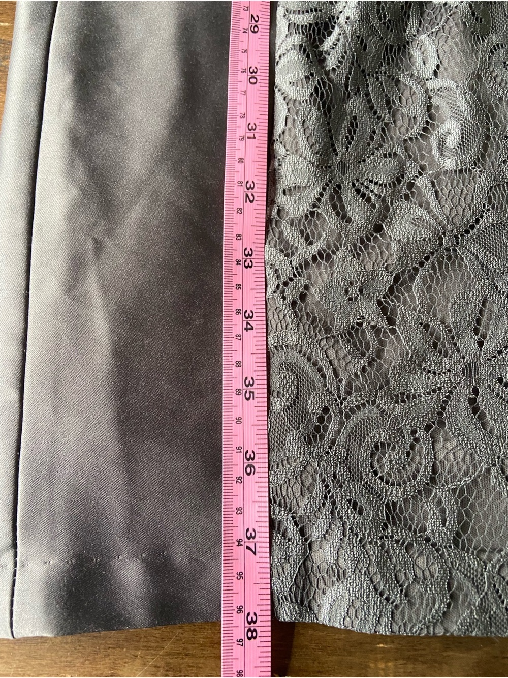 Signature by Sangria Grey Satin & Lace Panel Sheath Cocktail Dress NWOT size 8 - Picture 14 of 15